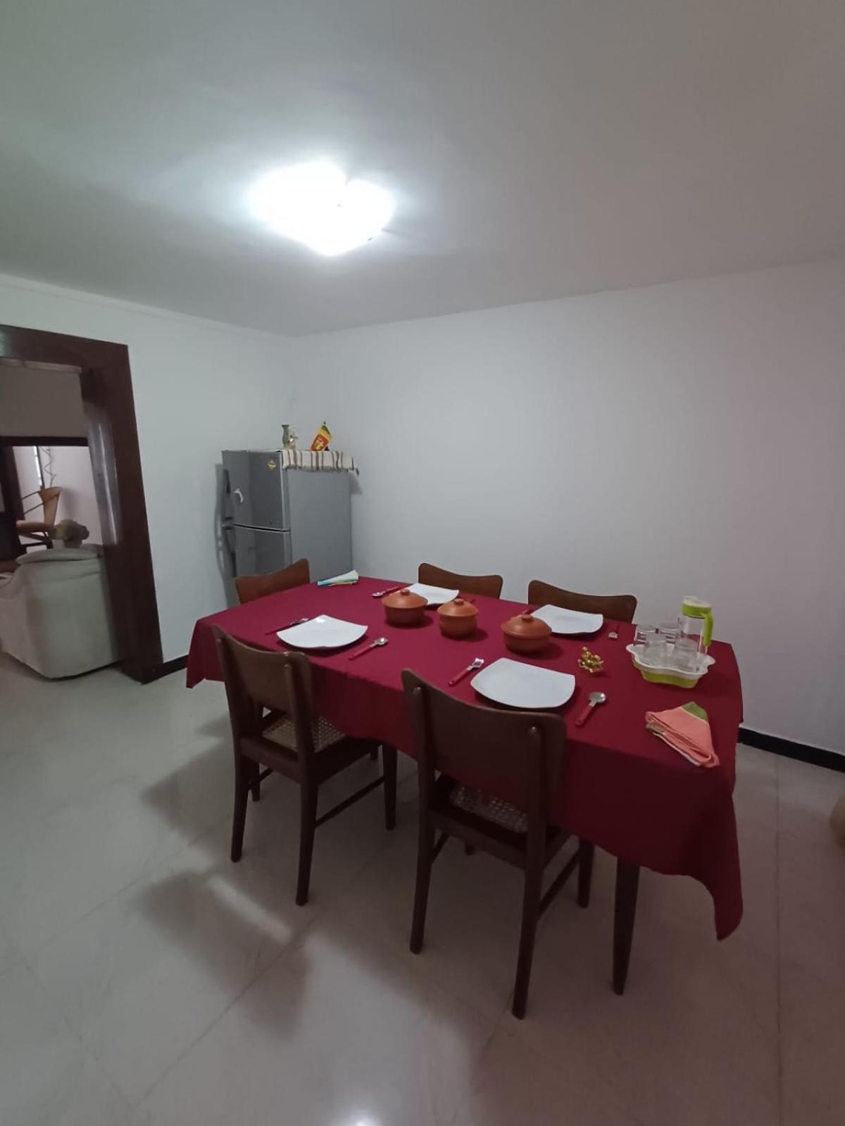 Villa Chenu Dehiwala-Mount Lavinia Ngoại thất bức ảnh