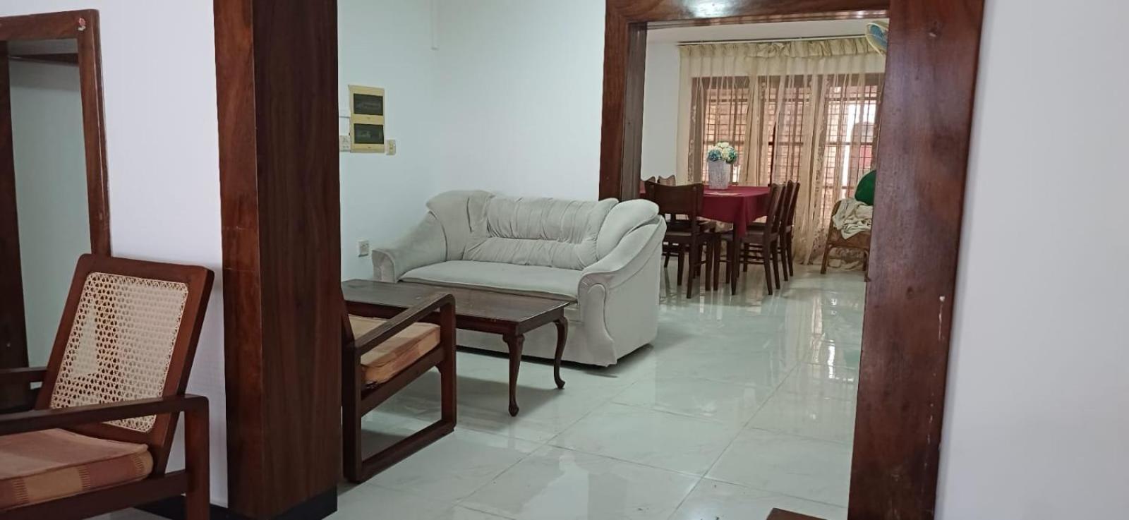 Villa Chenu Dehiwala-Mount Lavinia Ngoại thất bức ảnh